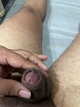 Show modela Creepyradish na web-kameri