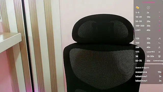 yourlittle_kathe Chat XXX in diretta