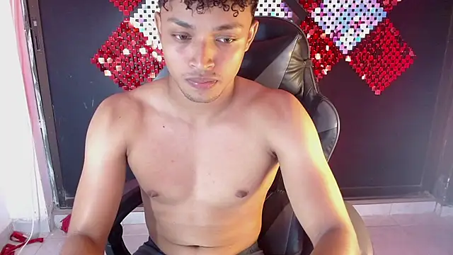 jordan_taye webcam show