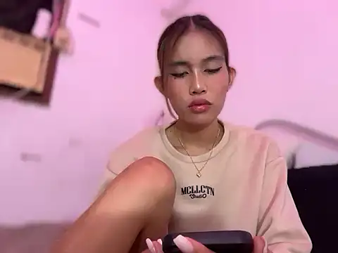 YougotLara Adlı Modelin Canlı XXX Sohbeti