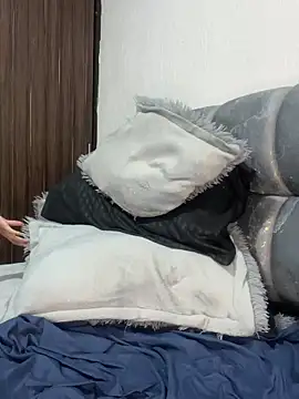 แชท XXX สดของ ValentinaEvanz