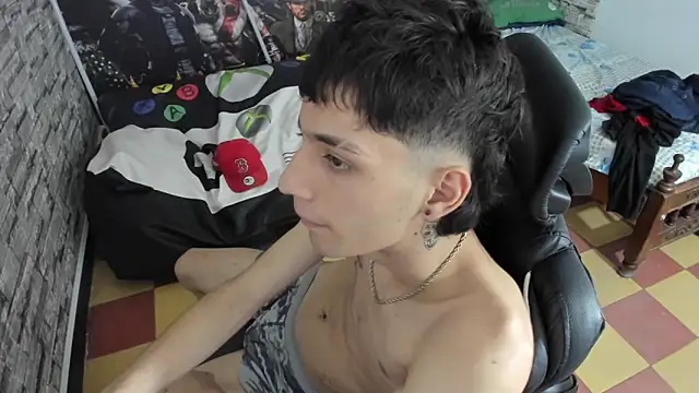 wex_077 即時 XXX 聊天