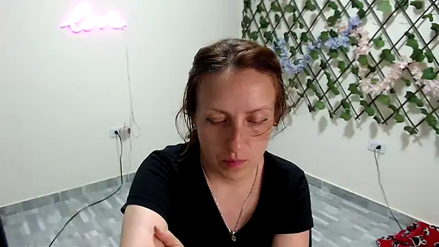 kittykalor09 – Live XXX-chat