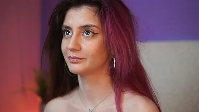 SabrinaHope 即時 XXX 聊天