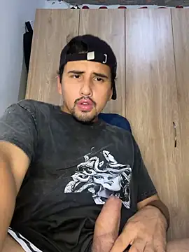 AdrianEmpire live XXX chat