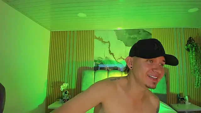 Онлайн чат XXX Owen_Drake