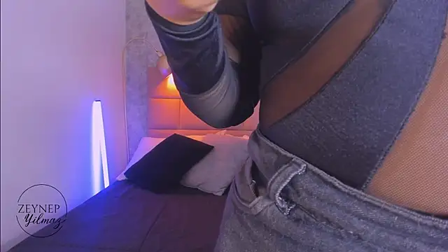 Chat XXX en directo de ZeynepYilmaz