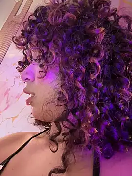 Woo_isDaphne 即時 XXX 聊天