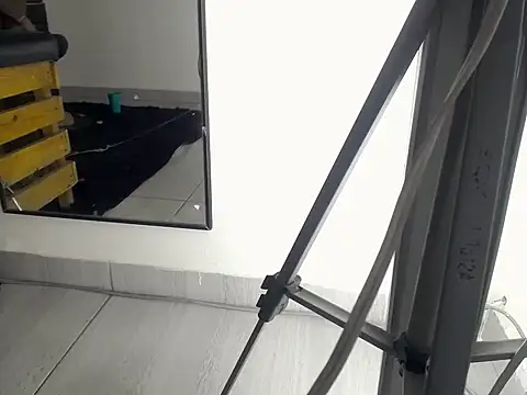 Tatoo_Noah webcam show