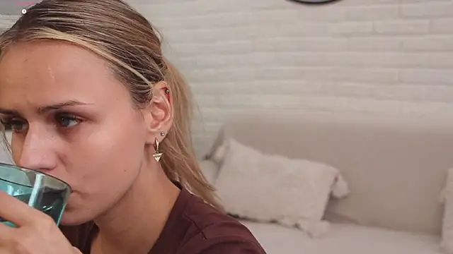 Wendy_D0ll Adlı Modelin Web Kamerası Şovu