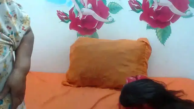 عرض كام BossyBustyQueen