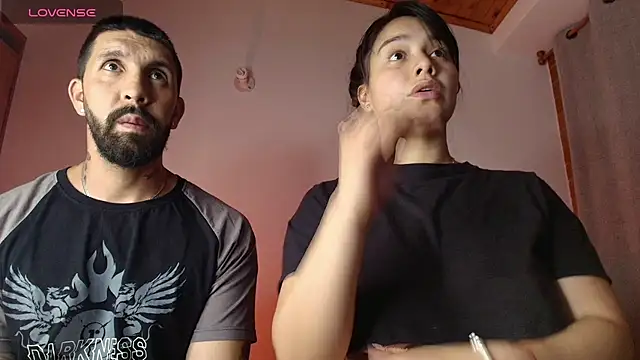 Alyssa_and_DAngelo's Webcam Show