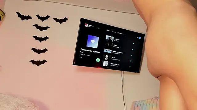 Teo_skinny Adlı Modelin Canlı XXX Sohbeti