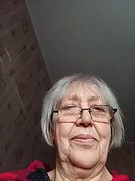 Anatolia5961 Adlı Modelin Canlı XXX Sohbeti