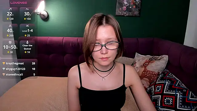 دردشة EmmaEthereal الجنسية المباشرة