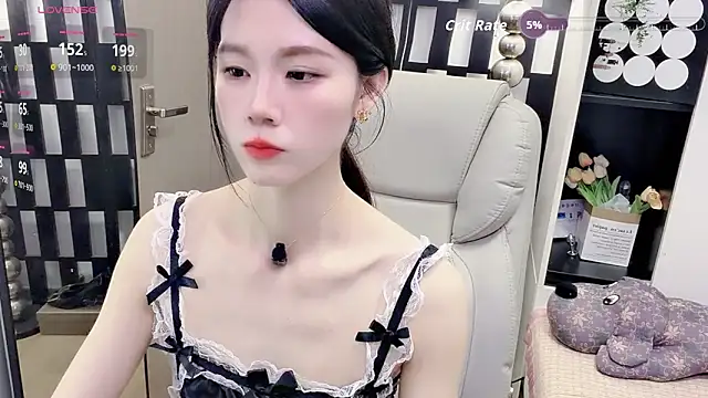 Yueyue-MM Obrolan Langsung XXX