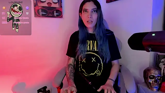 sofi_pretty_uwu- Show Webcam