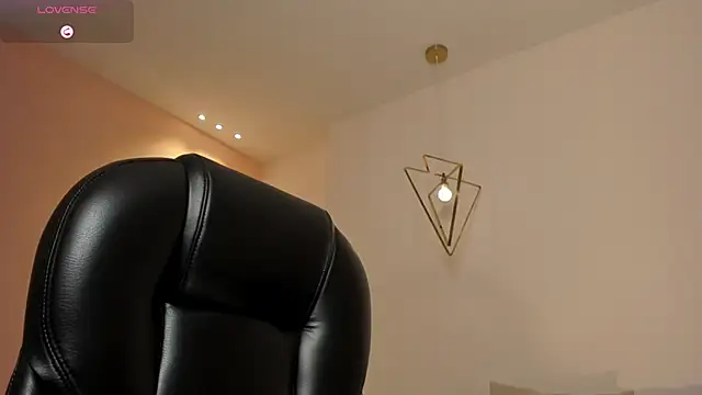 Chat XXX en directo de AliceHarper_