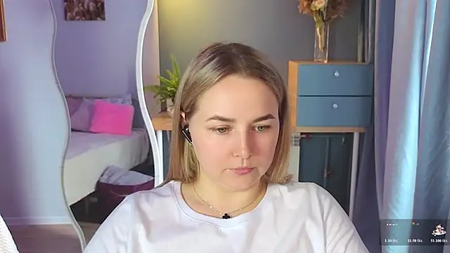 Mira_Mermayd's Live XXX Chat