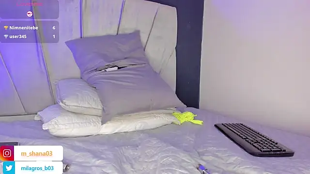 Shana_03: онлайн-секс-чат