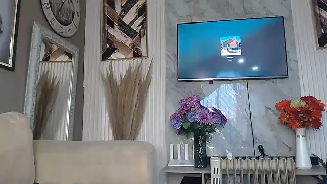 ThickyMinajxx – webcam-show