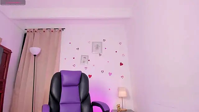 LiaaMoretzz 现场XXX聊天