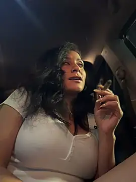 แชท XXX สดของ FerrariFrench