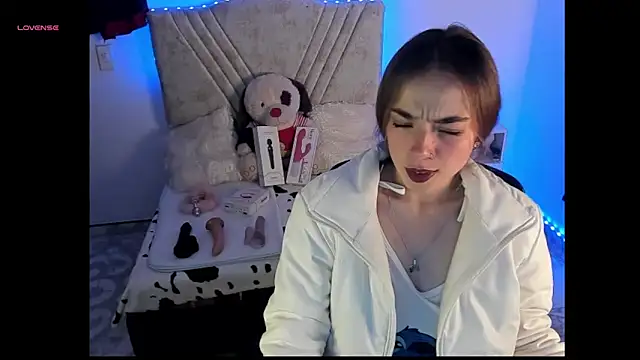 Онлайн чат XXX Mia_Victoria22