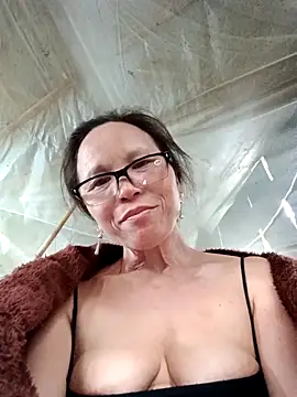 Tina6886 网络视讯表演