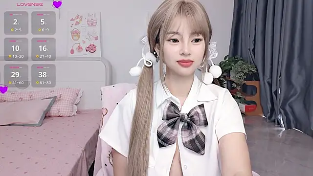 Chatroom XXX en direct de 9aunatiis