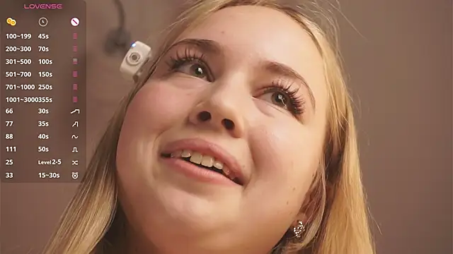 SusanneOsche webcam show