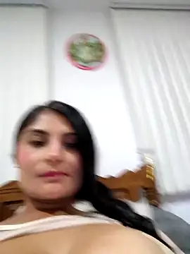 Laia_torres1 即時 XXX 聊天