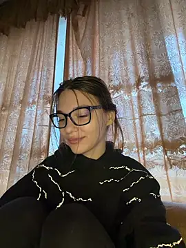 Show modela MrrKate na web-kameri