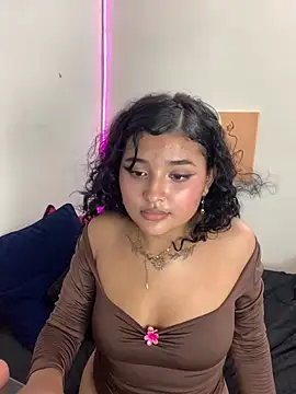 Czat XXX na żywo – ladulcemary_