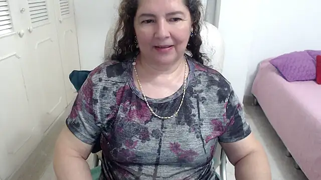 แชท XXX สดของ leonela_69