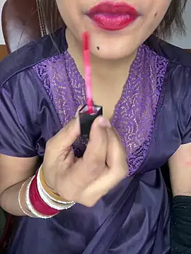 HOTTY-TINA's Webcam Show