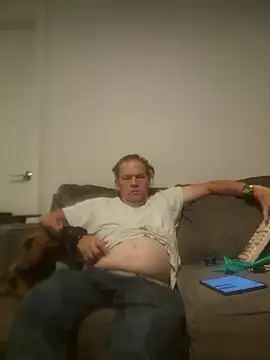 yourMasterisBored Chat XXX in diretta