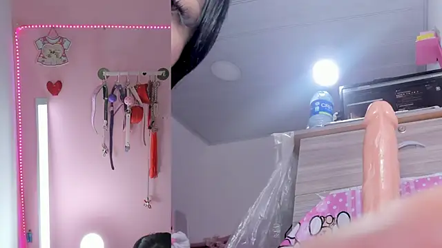 emily_foxxxii Live XXX-chat