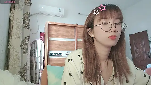 Živý XXX chat Lili_666