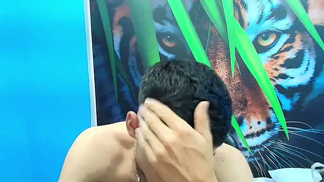 DEIBY_BABY Adlı Modelin Canlı XXX Sohbeti