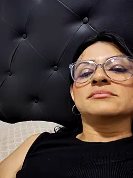 Chat XXX ao vivo de Linda_Lars