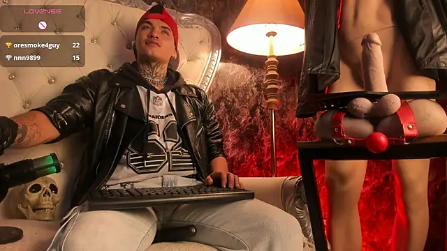 AlecBanne Show in webcam