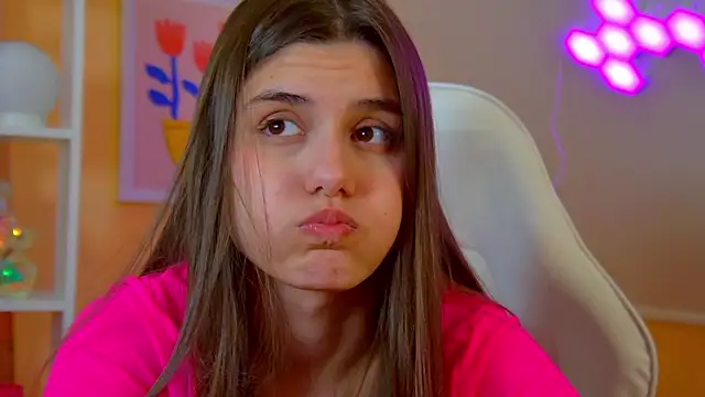 Chatroom XXX en direct de ArianaAllens