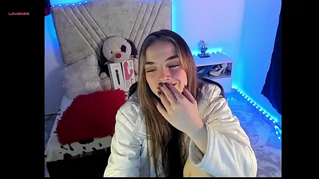 Mia_Victoria22 Chat XXX in diretta