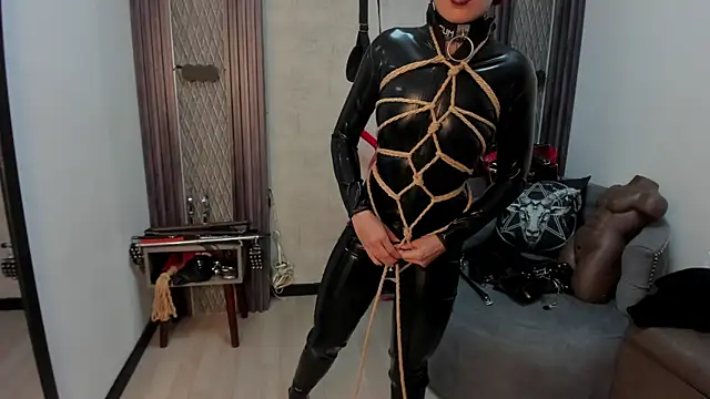 selene_red_ Chat XXX in diretta