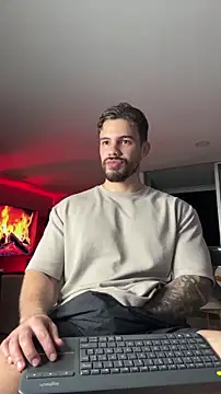 Valenthino_Salvatore 在線直播表演