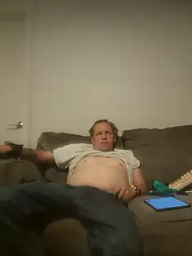 yourMasterisBored Webcam show