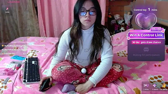 XXX chat uživo modela Maggie_Fox3