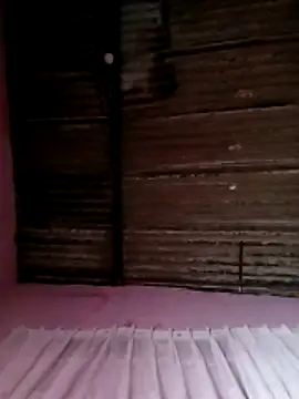 Chat +18 de Hellentrans24 ao vivo