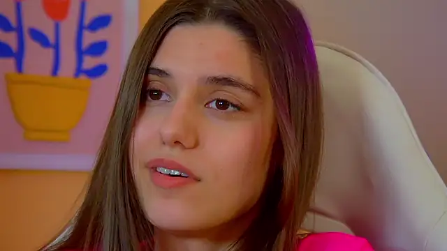 ArianaAllens 即時 XXX 聊天